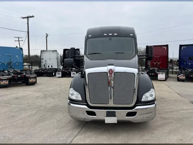 2022 Kenworth T680