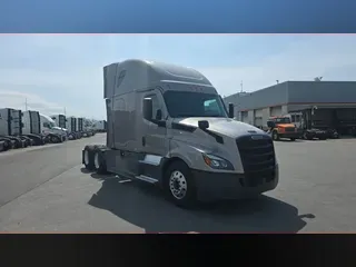 2022 Freightliner Cascadia 126