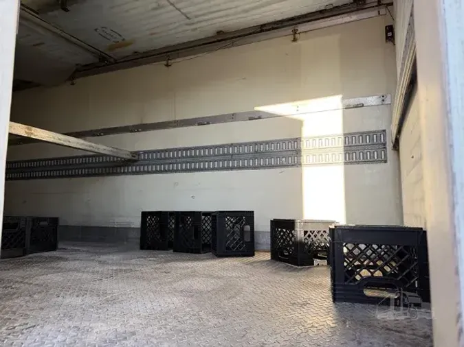 2009 HINO 2684c1626e5ff7458e1532c635299f2acd7