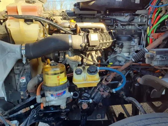 2019 FREIGHTLINER/MERCEDES CASCADIA 125