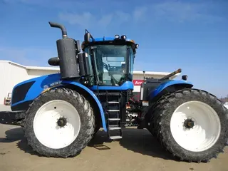 2015 New Holland T9.435