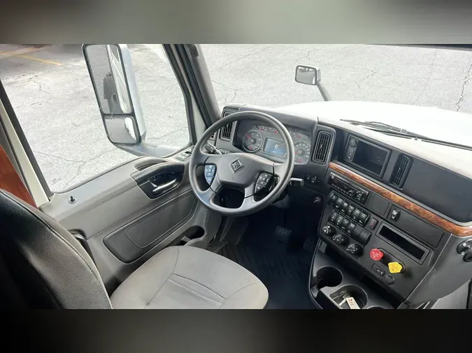 2020 International LT