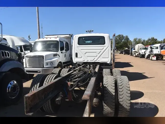 2011 INTERNATIONAL WORKSTAR 7400