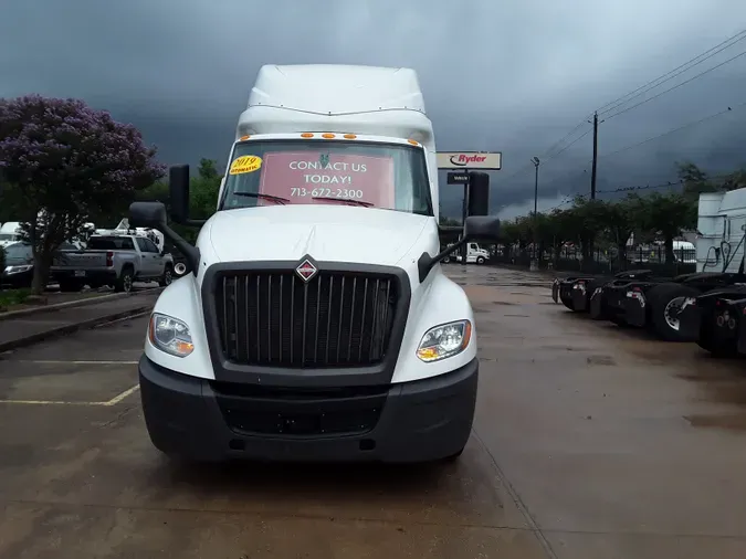 2019 NAVISTAR INTERNATIONAL LT625 SLPR CAB