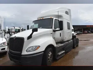 2021 INTERNATIONAL LT