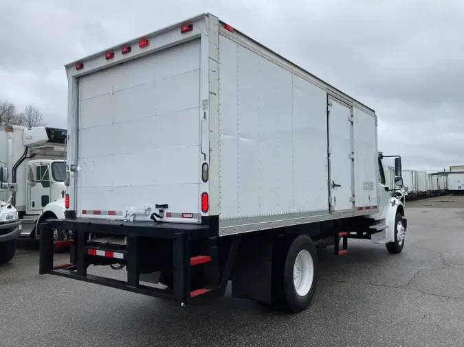 2014 FREIGHTLINER/MERCEDES M2 106