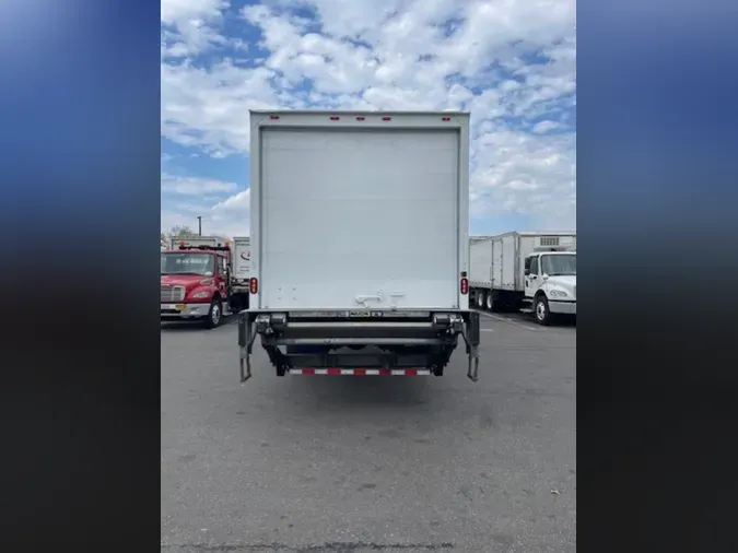 2019 FREIGHTLINER/MERCEDES M2 106