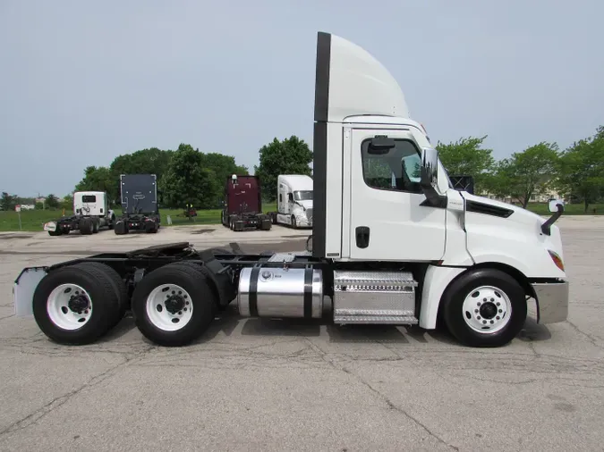 2020 Freightliner Cascadia