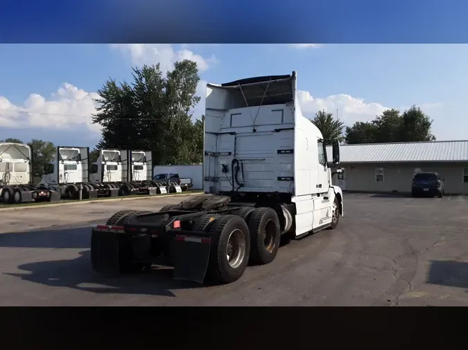 2018 Volvo VNL 740