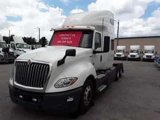 2020 NAVISTAR INTERNATIONAL LT625 SLPR CAB