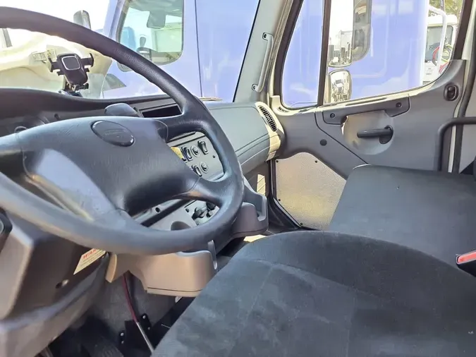 2018 FREIGHTLINER/MERCEDES M2 1064c324b3d8d43d8f85079ea30551e7da3