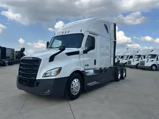 2023 Freightliner Cascadia