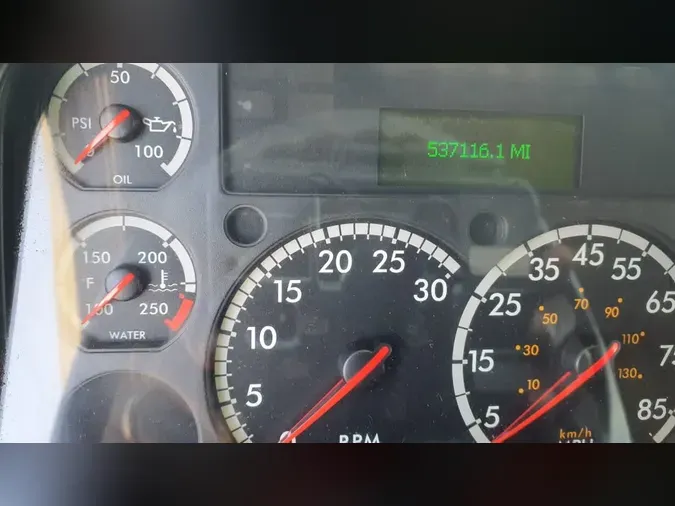 2020 FREIGHTLINER/MERCEDES CASCADIA 1254c372e062638e793fe856362e41d2115