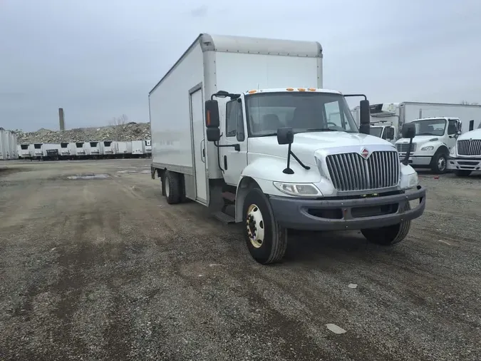2019 NAVISTAR INTERNATIONAL 4300 SBA