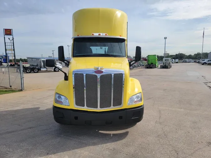 2021 Peterbilt 579