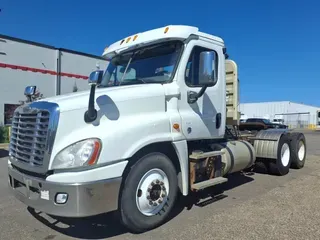 2015 FREIGHTLINER CASCADIA 125