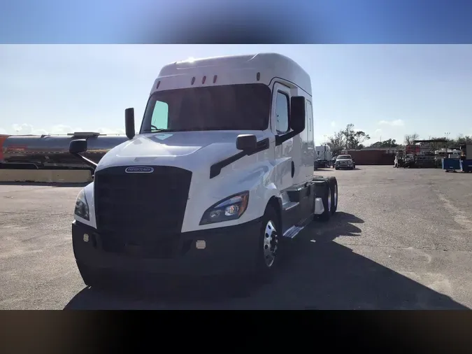 2020 Freightliner Cascadia