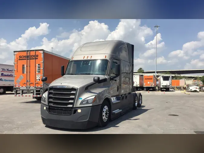 2023 Freightliner Cascadia