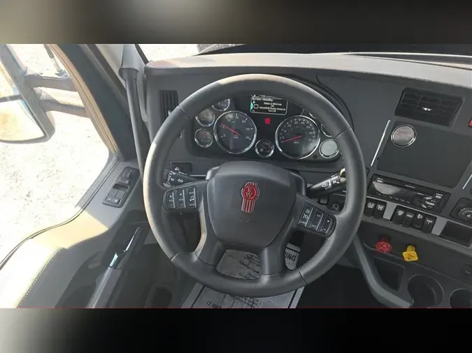 2021 KENWORTH T680