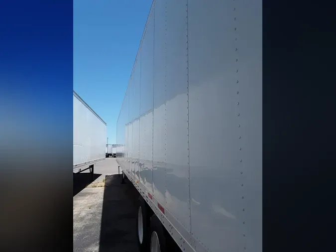 2014 VANGUARD TRAILER CORP R8000B 53/102/162