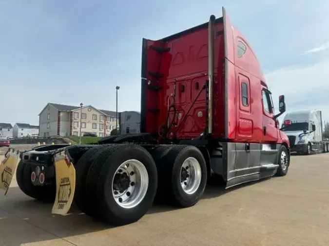 2021 Freightliner Cascadia 1264c4b8145f7ffe7a57bb8b5c170842690