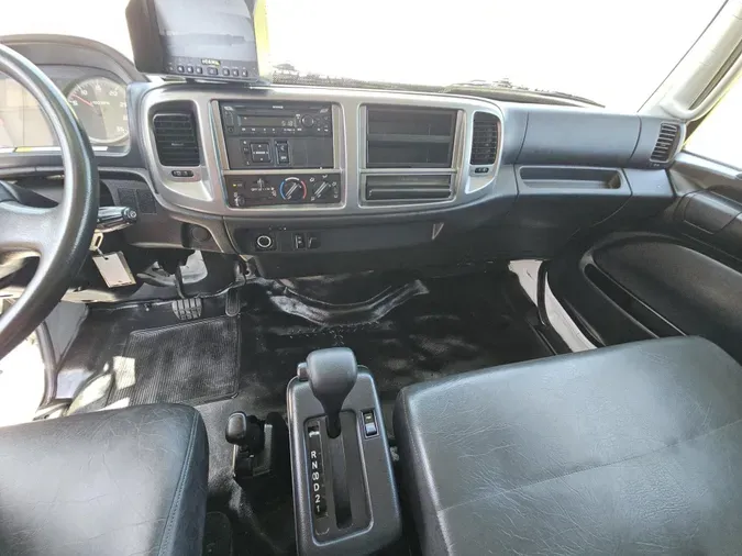 2017 Hino 268