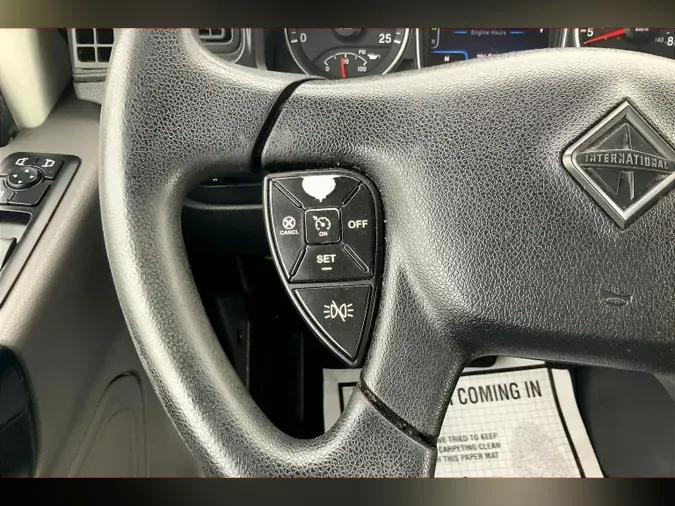 2022 INT LT625 6x4
