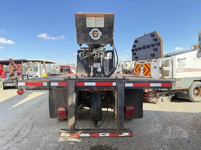 2005 FREIGHTLINER BUSINESS CLASS M2 1064c506e6b2f11a876bc4c8137666e64a2