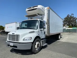 2016 Freightliner M2 106