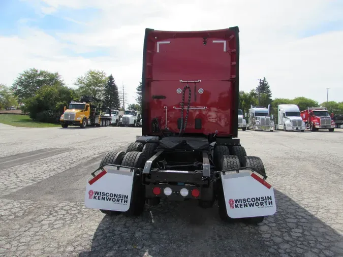 2022 Kenworth T680