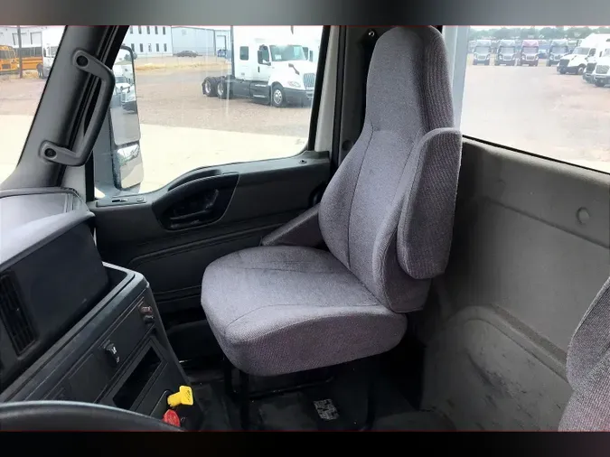 2021 INT LT625 6x4