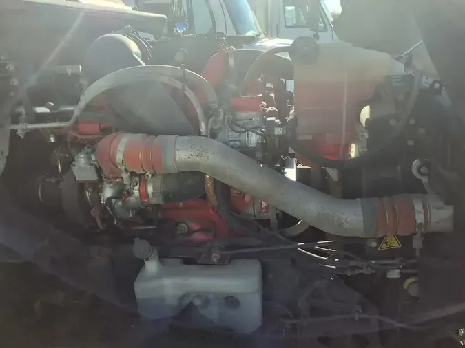 2019 NAVISTAR INTERNATIONAL LT625 DAYCAB T/A4c5e683edaf49615bcd6ad964c1638d5