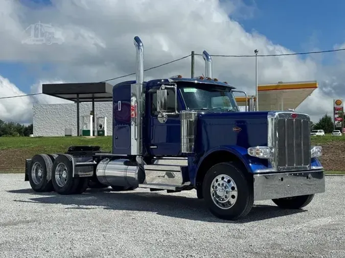 2027 PETERBILT 589
