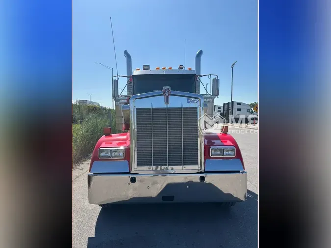 2018 KENWORTH W900