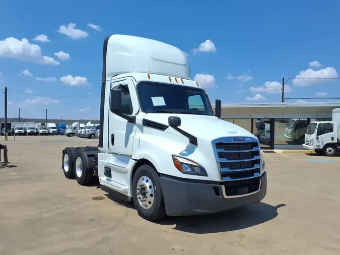 2022 FREIGHTLINER/MERCEDES NEW CASCADIA PX12664