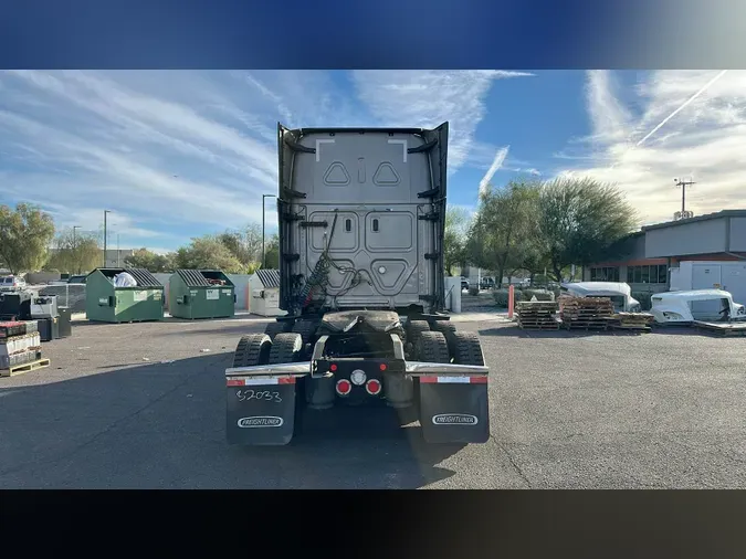 2024 Freightliner Cascadia 1264c6bd4ee1c22f857b5f41f4ebd7208c1