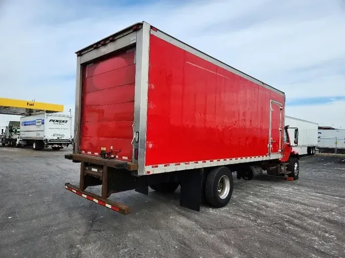 2018 Freightliner M2