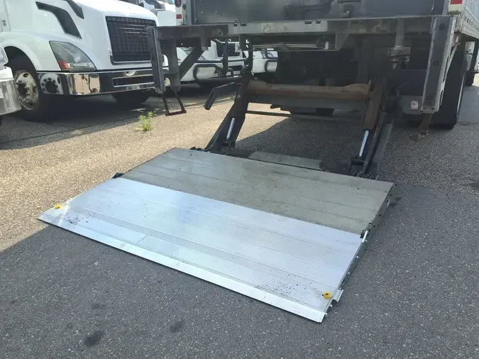 2019 NAVISTAR INTERNATIONAL 4300