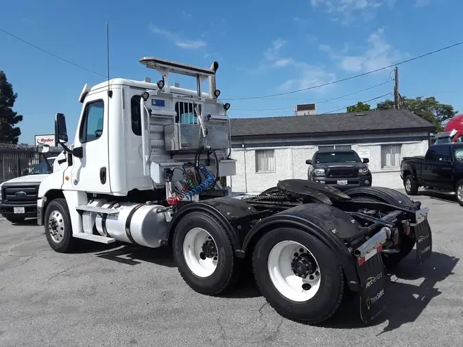 2019 FREIGHTLINER/MERCEDES CASCADIA 1254c71d1653bf60e4ede244723ee98292f