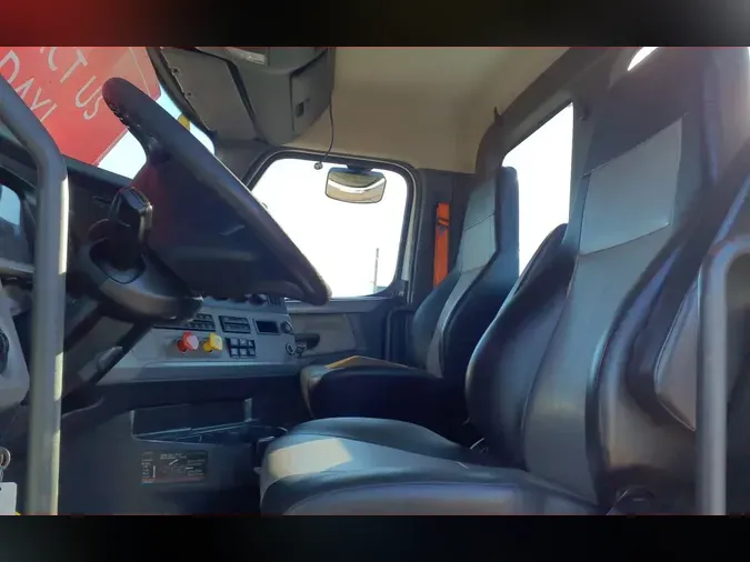 2021 FREIGHTLINER/MERCEDES NEW CASCADIA PX126644c7444cec8e72bd1b1633be3274c8845