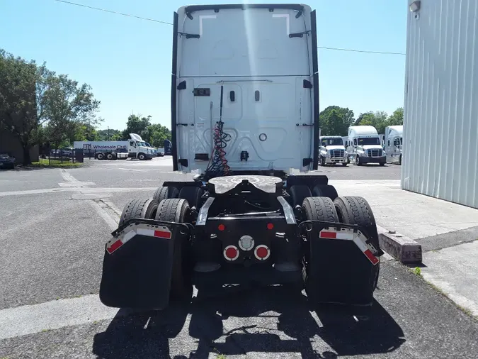 2019 FREIGHTLINER/MERCEDES CASCADIA 125