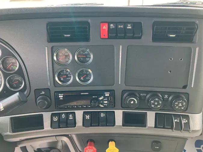 2020 Kenworth T680