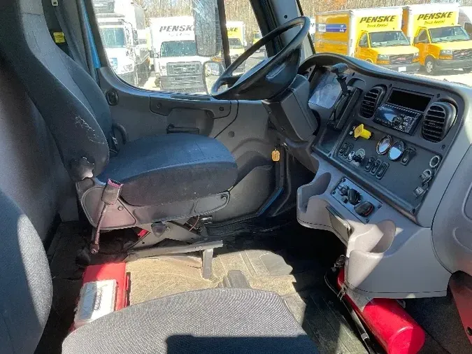 2018 Freightliner M2