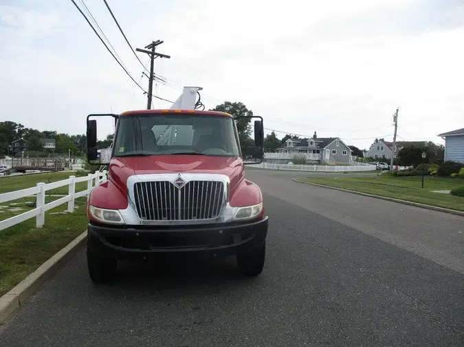 2015 INTERNATIONAL 4300