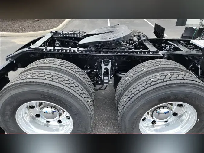 2020 PETERBILT 579