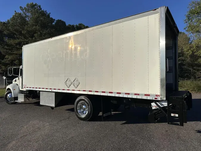 2015 Peterbilt 337