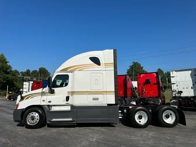 2019 FREIGHTLINER CASCADIA