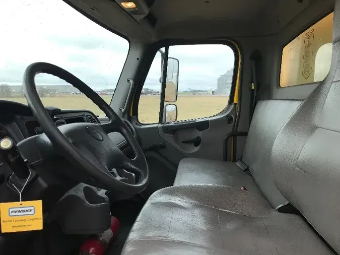 2018 Freightliner M2