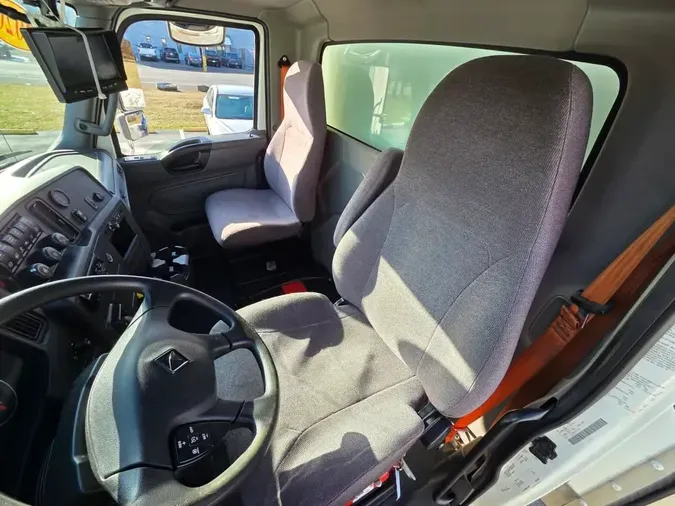 2020 NAVISTAR INTERNATIONAL MV607 (4X2)