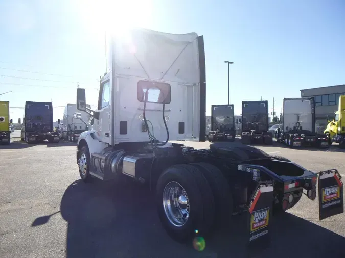 2019 Peterbilt 579
